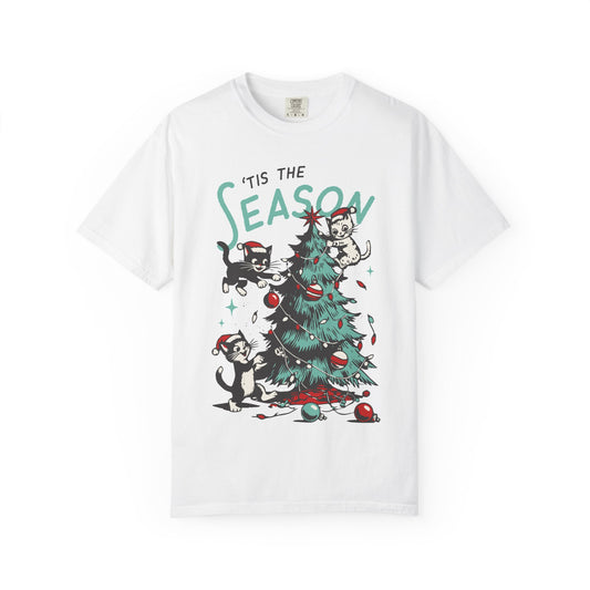 Holiday Cat T-Shirt - "'Tis The Season" Unique Unisex Tee, Christmas Gift, Cat Lovers Shirt, Festive Apparel, Fun Winter Style